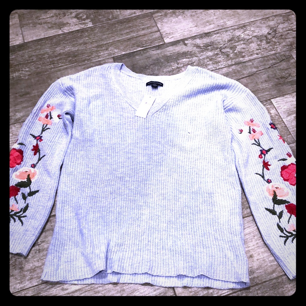 American Eagle lantern sleeve sweater small NWT